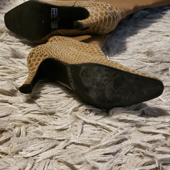 SOLD Bellini tan boots - Picture 4 of 5